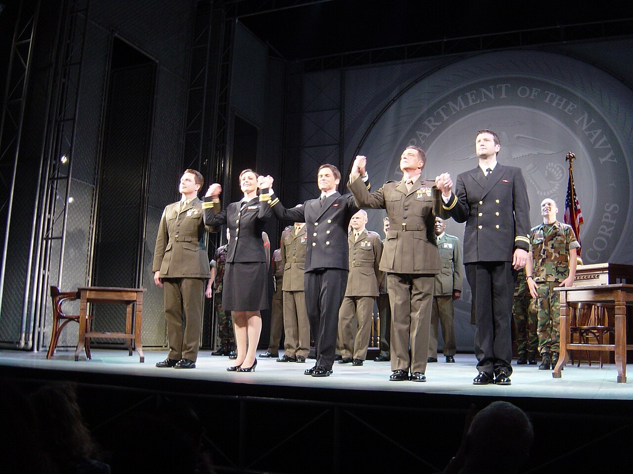 Broadway'de 'A Few Good Men' ve İktidar Nostaljisi