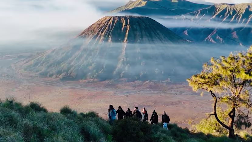 Bromo Dağı'nın Gizli Köşeleri: Turistlerden Uzak Bir Keşif