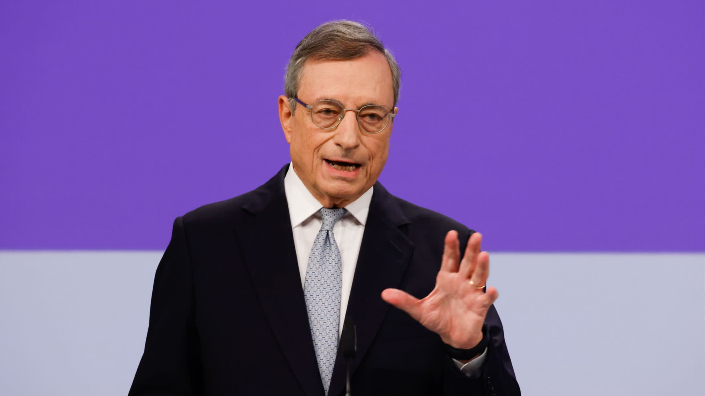 Brüksel, Draghi'nin reform gündemine hız verdi