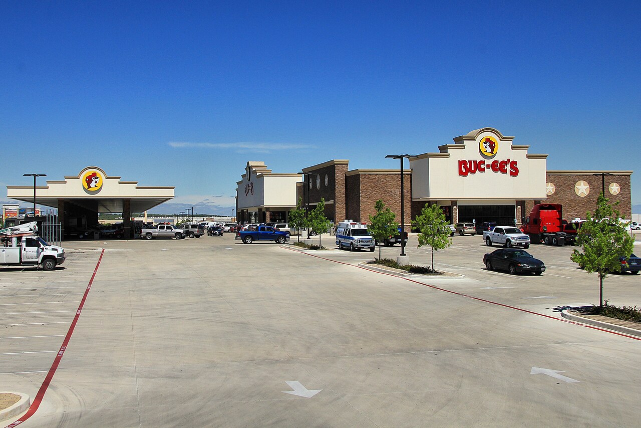 Buc-ee's, kunduz logosu nedeniyle Ohio'daki küçük markete dava açtı
