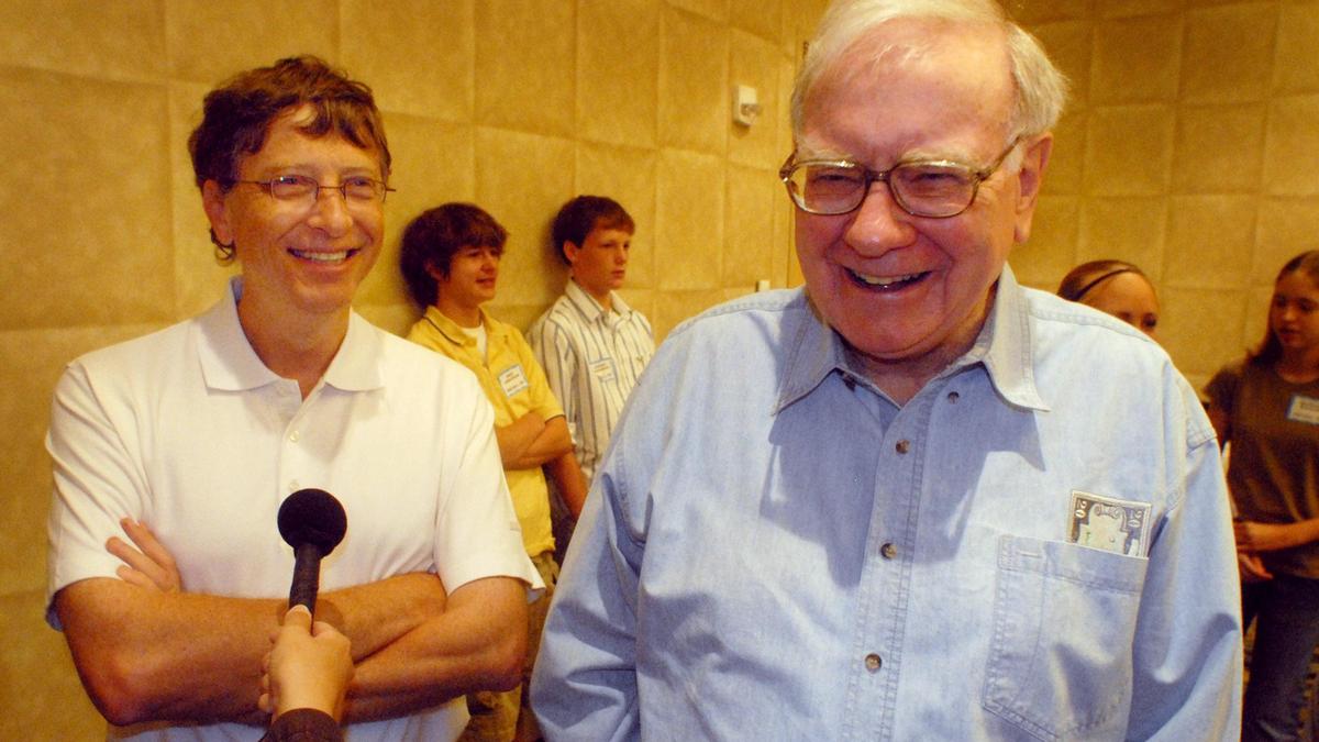 Buffett, Epstein bağlantıları nedeniyle Gates Vakfı'na bağışı kesti