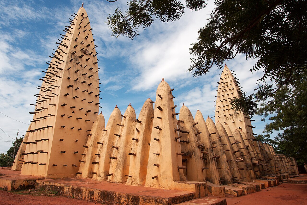 Traore'nin Müslüman toplumla yeni cephesi: Burkina Faso'da dini gerilim