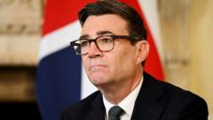 Burnham, Batı Şeria Yaptırımlarında Starmer'dan İleri Gitmeyi Hedefliyor