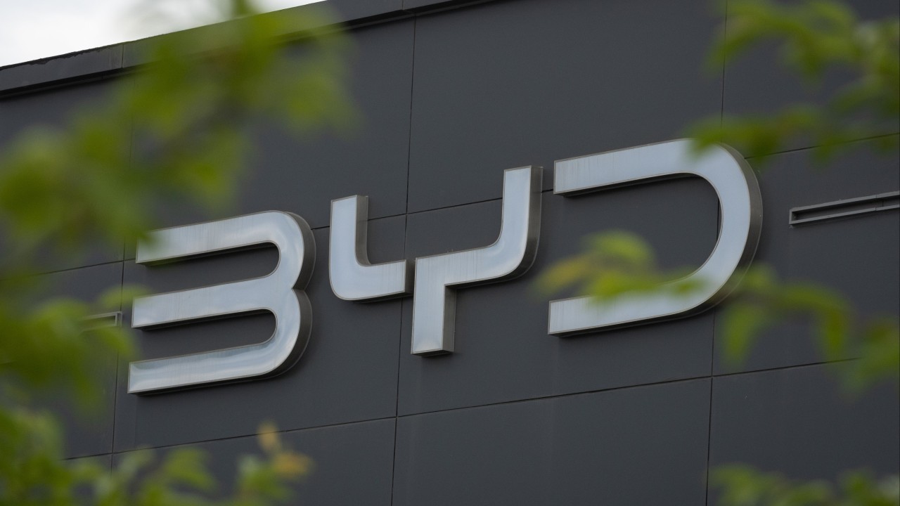 BYD, Tesla'yı Geçerek Küresel EV Liderliğini Geri Aldı