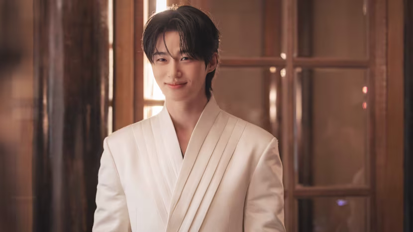 Byeon Woo-seok Eylül'de Singapur'da Hayranlarıyla Buluşuyor