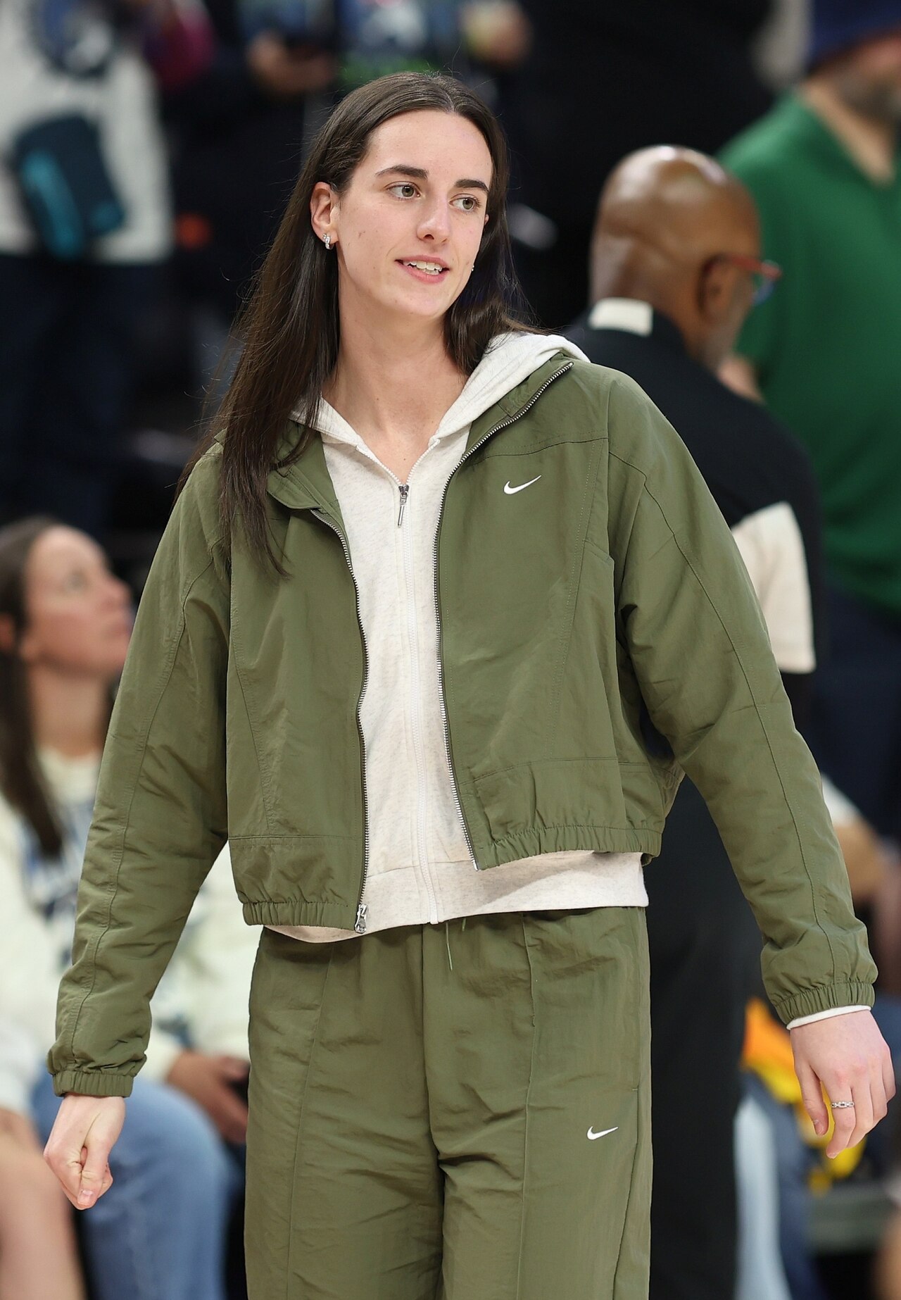 Caitlin Clark'tan Alyssa Thomas Faul Tartışmasına Yanıt