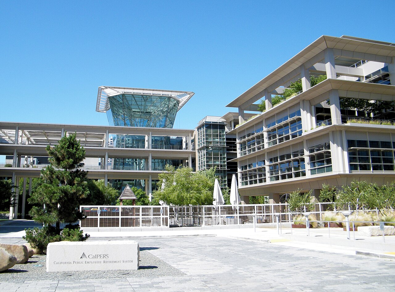 Calpers yılı %14,8 getiriyle kapattı, hisseler öne çıktı