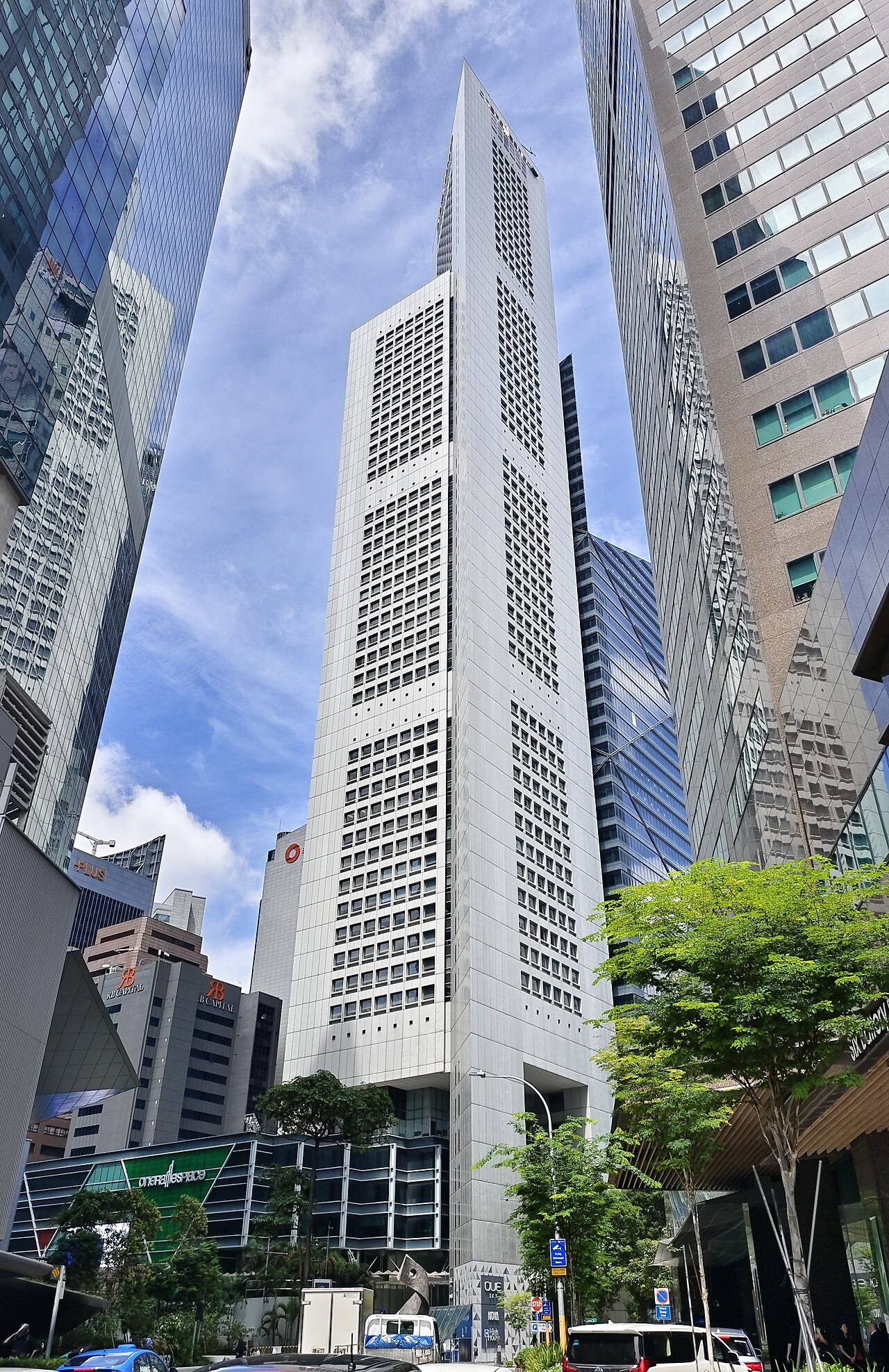 CapitaLand ve IOI, Singapur'daki One Raffles Place'i 1,9 Milyar Dolara Satın Almaya Yakın