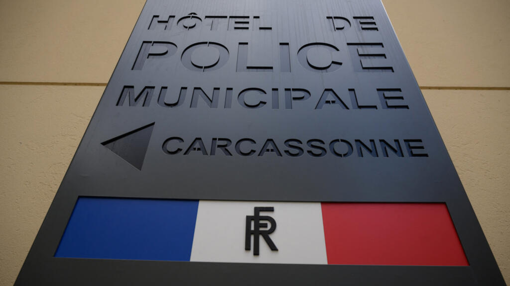Carcassonne'da polislere ırkçı ve cinsiyetçi video nedeniyle uzaklaştırma