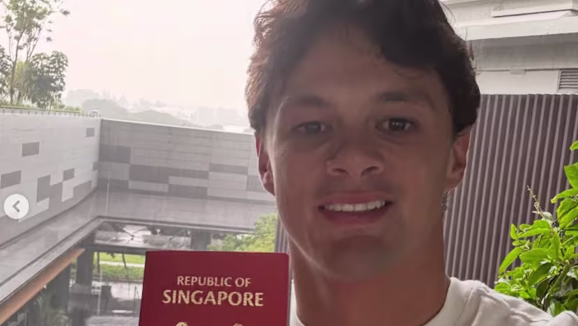 Cardiff City'li Perry Ng Singapur vatandaşlığını aldı, FIFA onayını bekliyor
