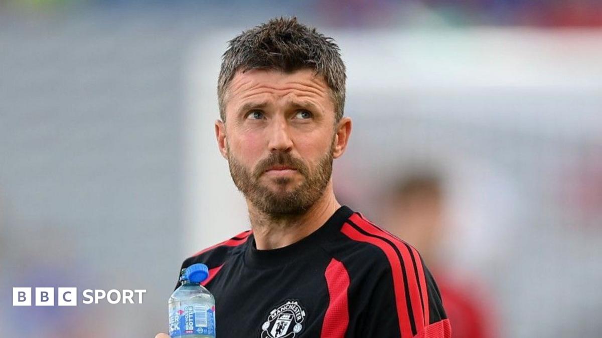 Carrick: Manchester United'a daha fazla transfer gerekiyor