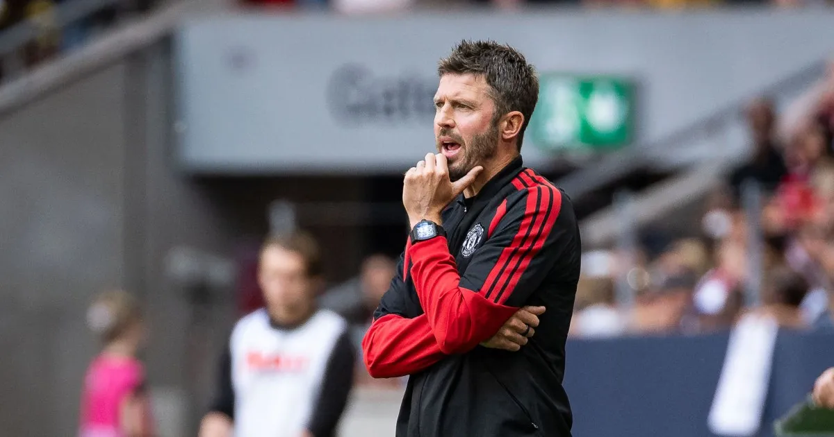 Carrick: Manchester United şampiyonluk için daha fazla transfer yapmalı
