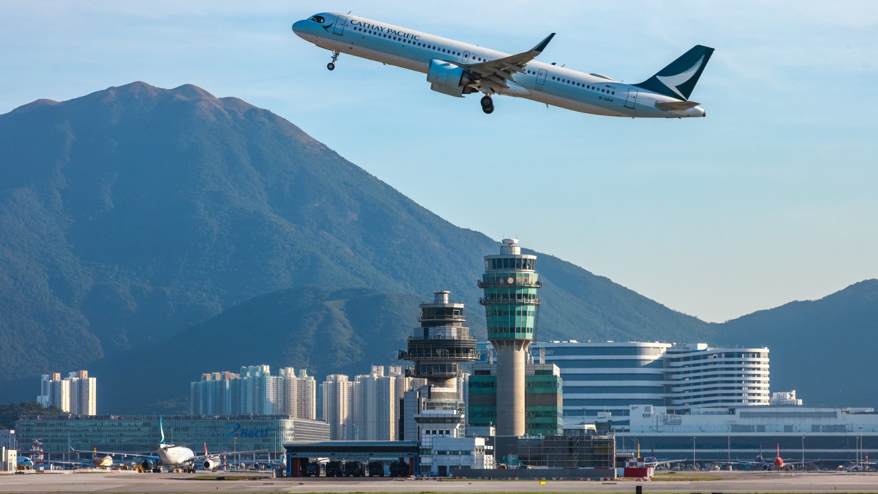 Cathay Pacific Eylül'de Orta Doğu Seferlerine Başlıyor