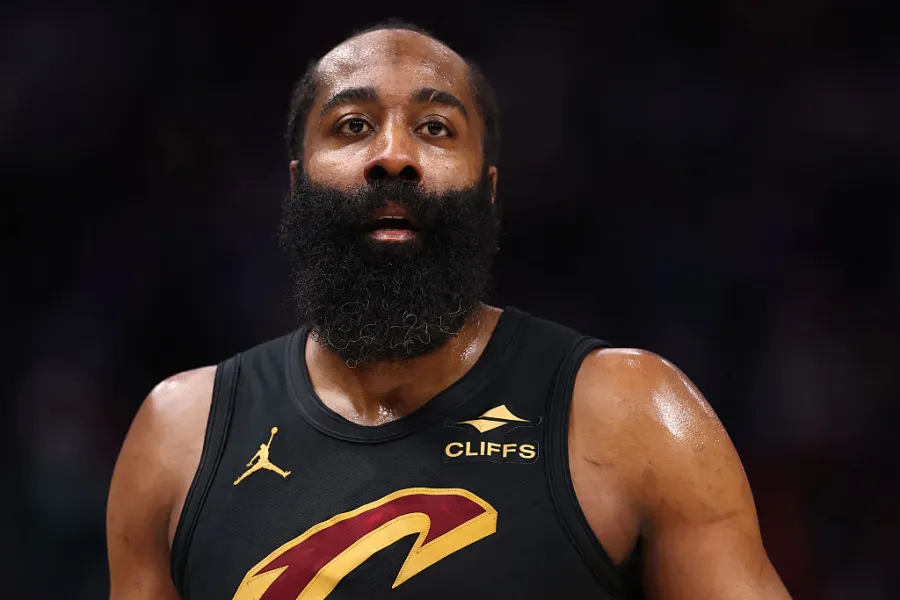 Cleveland Cavaliers'ın yıldızı James Harden Houston'da tutuklandı