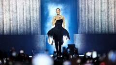 Céline Dion Paris'te sahnede: 6 yıl sonra geri döndü