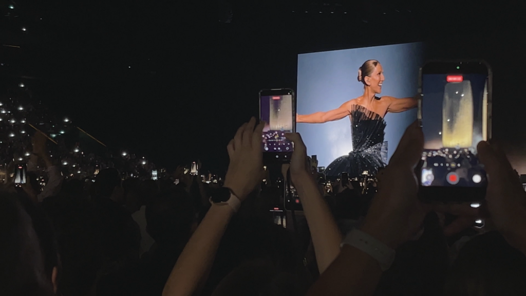 Céline Dion'un Sahne Dönüşünde Ses Teknolojisi