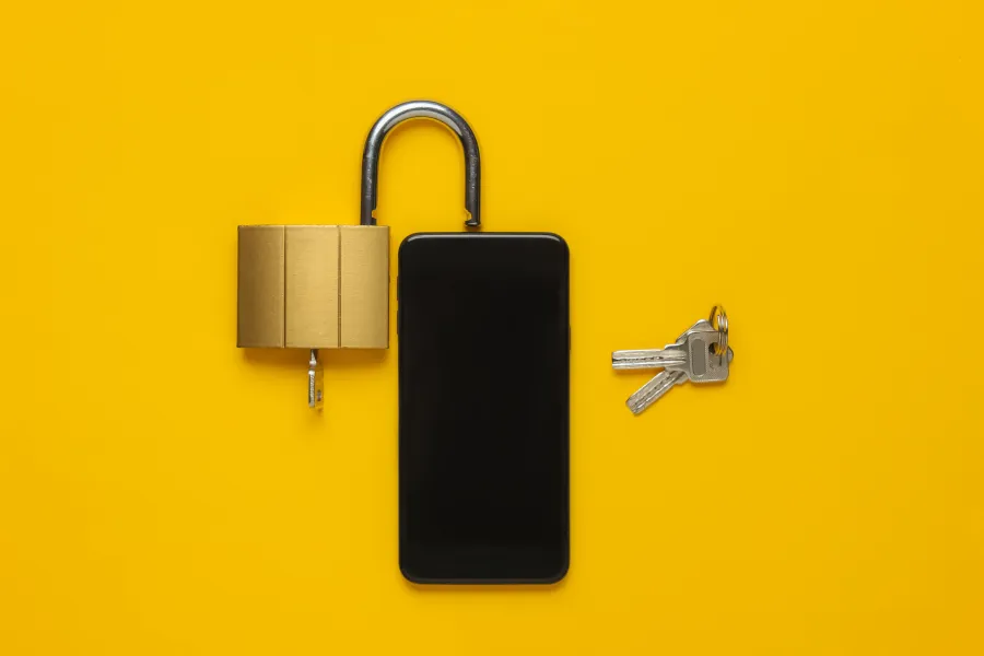 Cep Telefonu Verileriniz Mahkeme Kararı Olmadan Korunmuyor