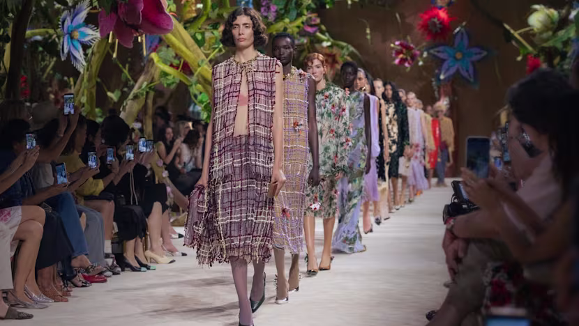 Chanel'de Matthieu Blazy: Moda Karanlık Bir Masal