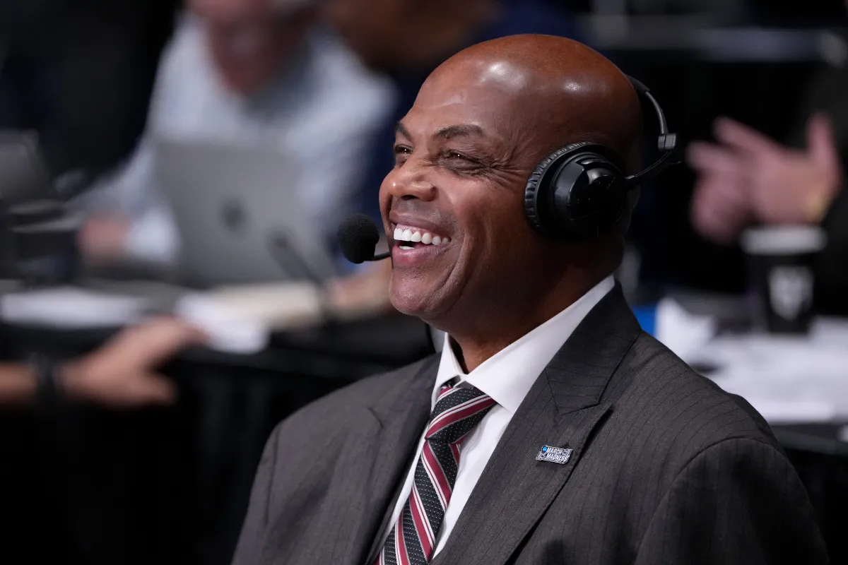 Charles Barkley'den NBA Finali Tahmini: San Antonio Spurs ve New York Knicks Karşı Karşıya