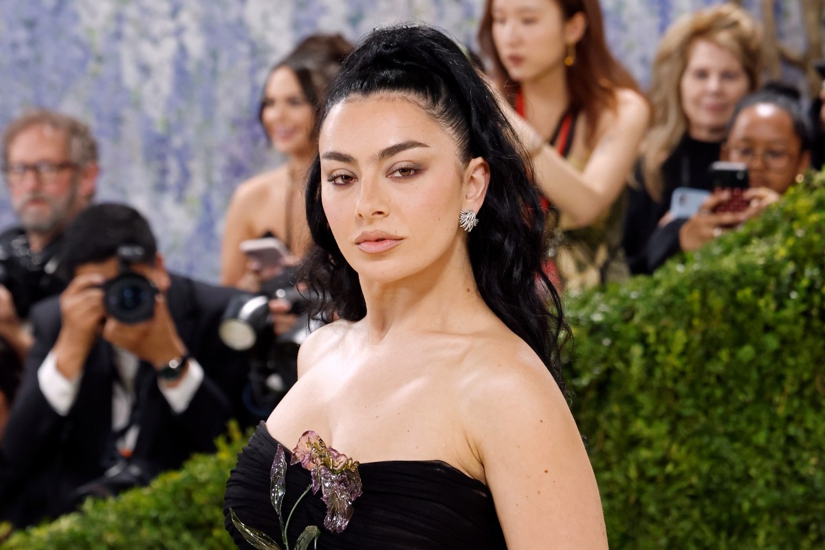 Charli XCX Kuzey Amerika Turu Duyurdu