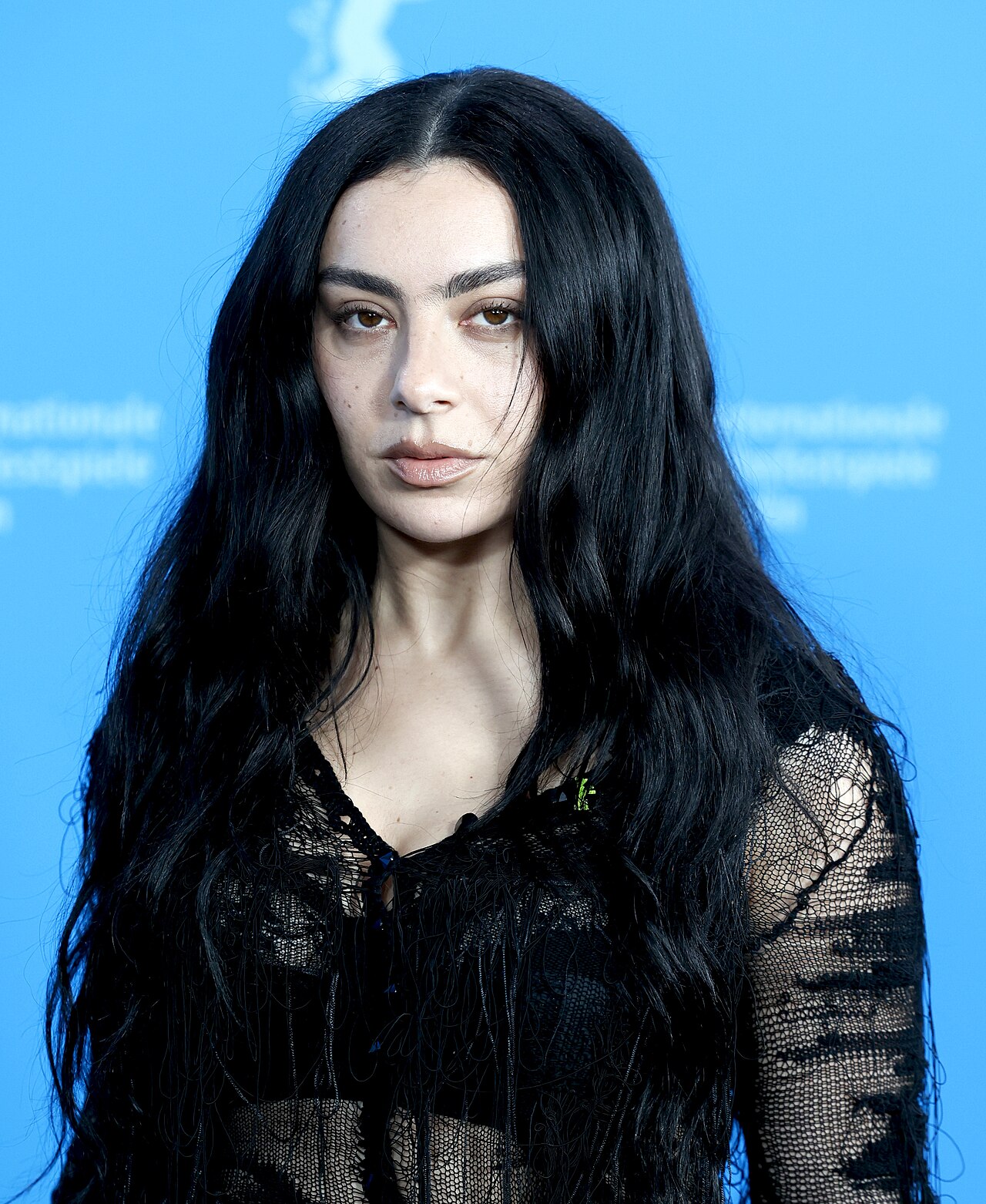 Charli XCX'ten MISTR işbirliği ve Madonna'nın mirası