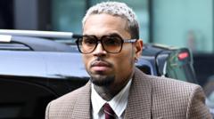 Chris Brown, köpek saldırısında yaralanan hizmetçisine 13 milyon dolar tazminat ödeyecek
