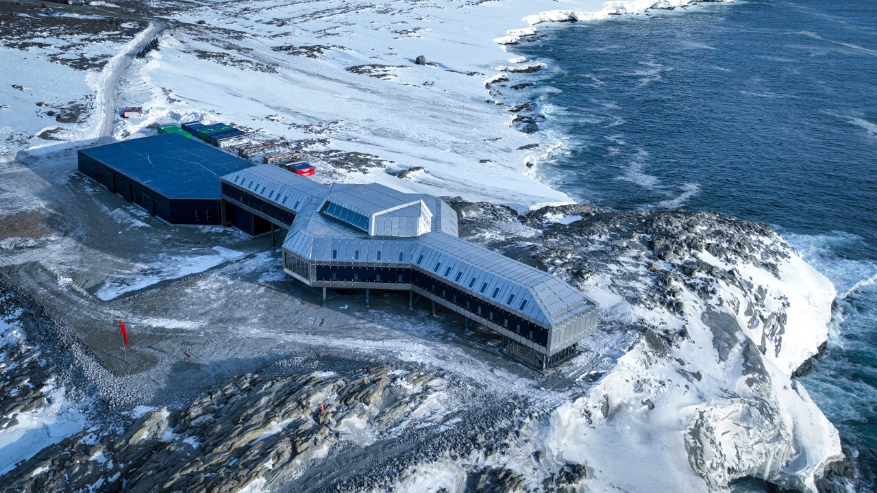 Çin, Antarktika Üslerinde 2035'e Kadar Tamamen Yenilenebilir Enerjiye Geçmeyi Hedefliyor