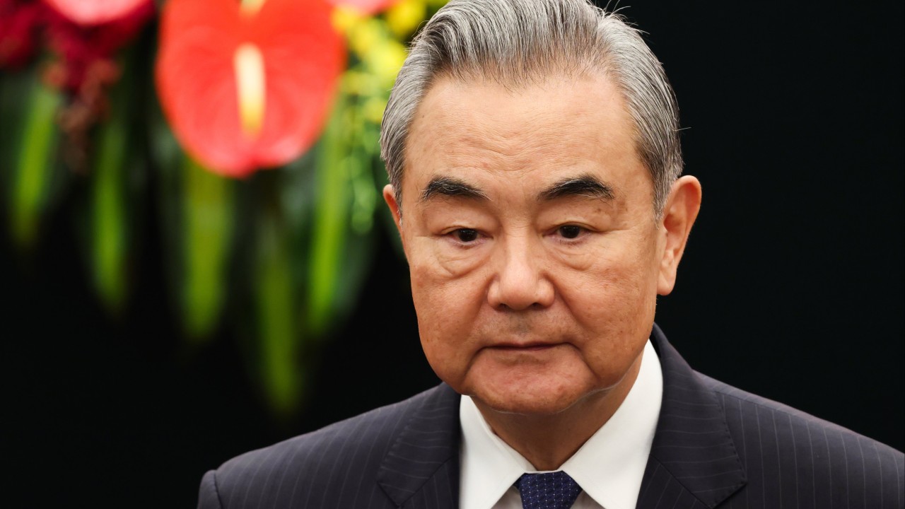 Çin Dışişleri Bakanı Wang Yi Azerbaycan ve Balkanlar'da