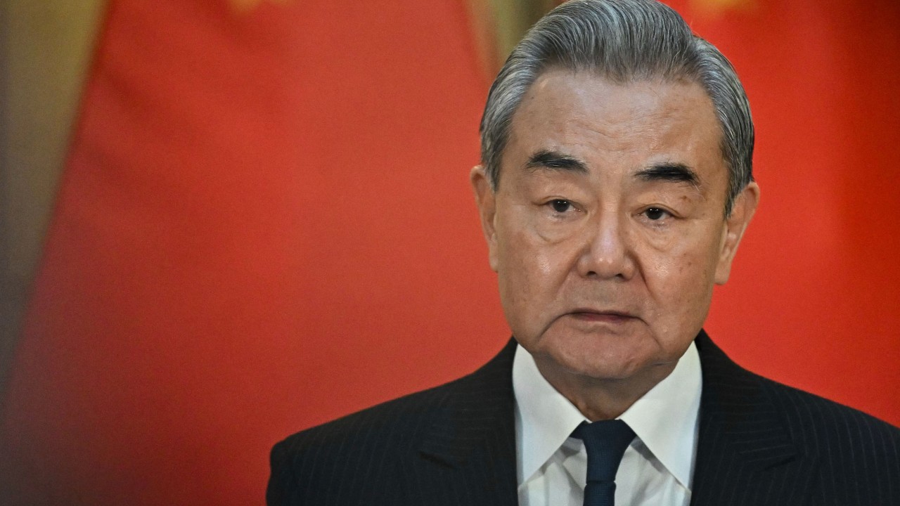 Çin Dışişleri Bakanı Wang Yi'nin İskandinavya Ziyareti: Atlantik'teki Çatlaklar Avrupa'nın Şahinlerini Yumuşatacak mı