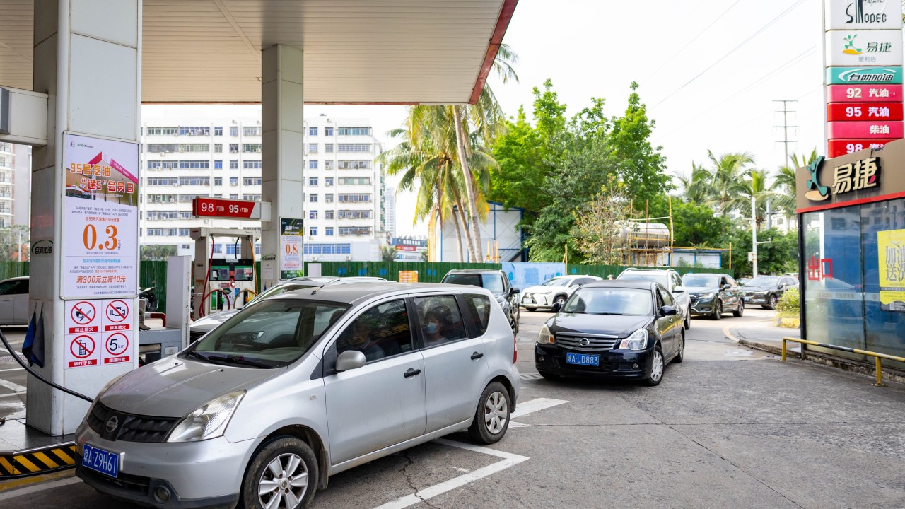 Çin'in Hainan Adası 2030'da Benzinli Araçları Yasaklıyor