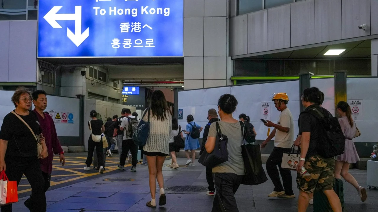Çin, Hong Kong ve Makao'ya yerleşim kriterlerini yeniledi