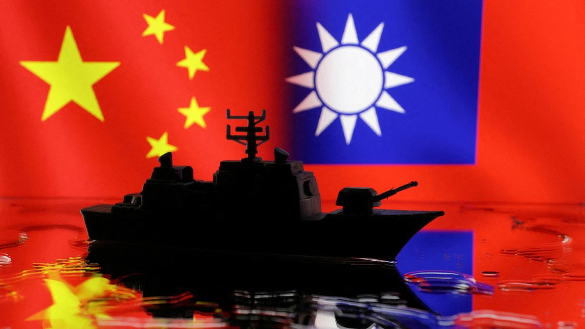 Çin, Japonya-Filipinler görüşmelerinin ardından Tayvan yakınında 'özel operasyon' düzenledi