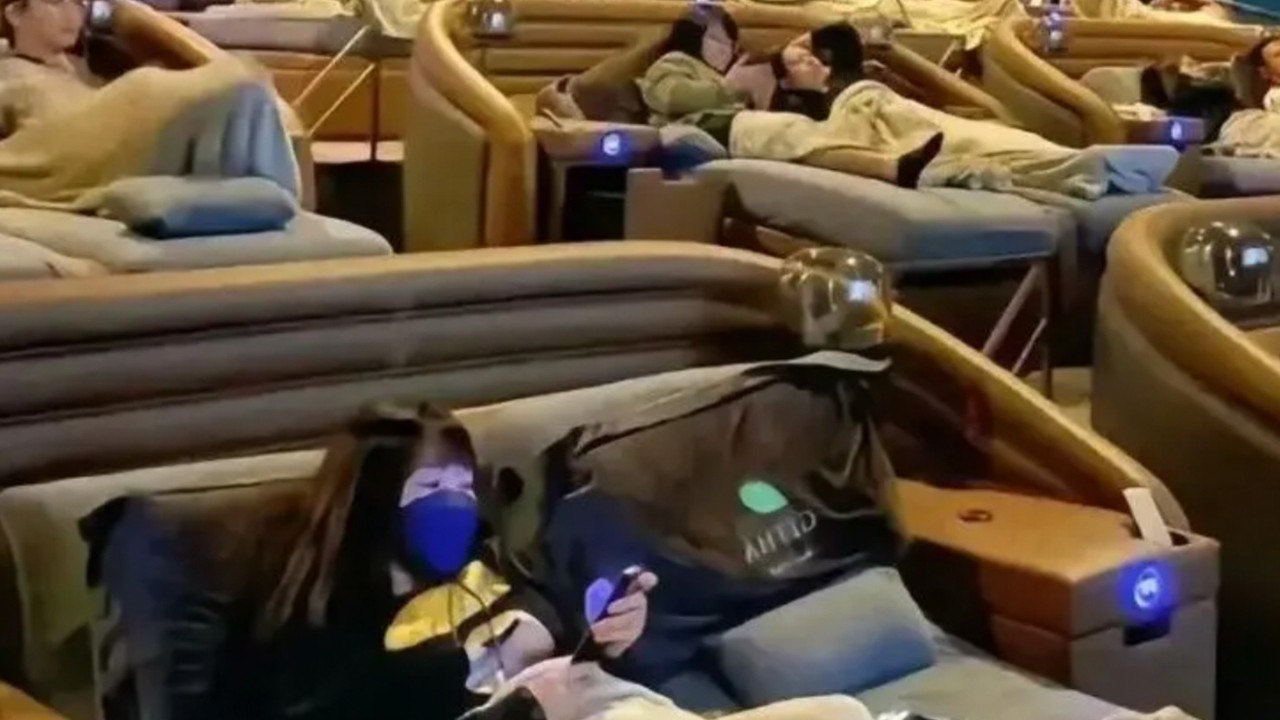 Çin'de Öğle Uykusu Sineması: Yatar Koltuklu Salonlar İlgi Odağı Oldu