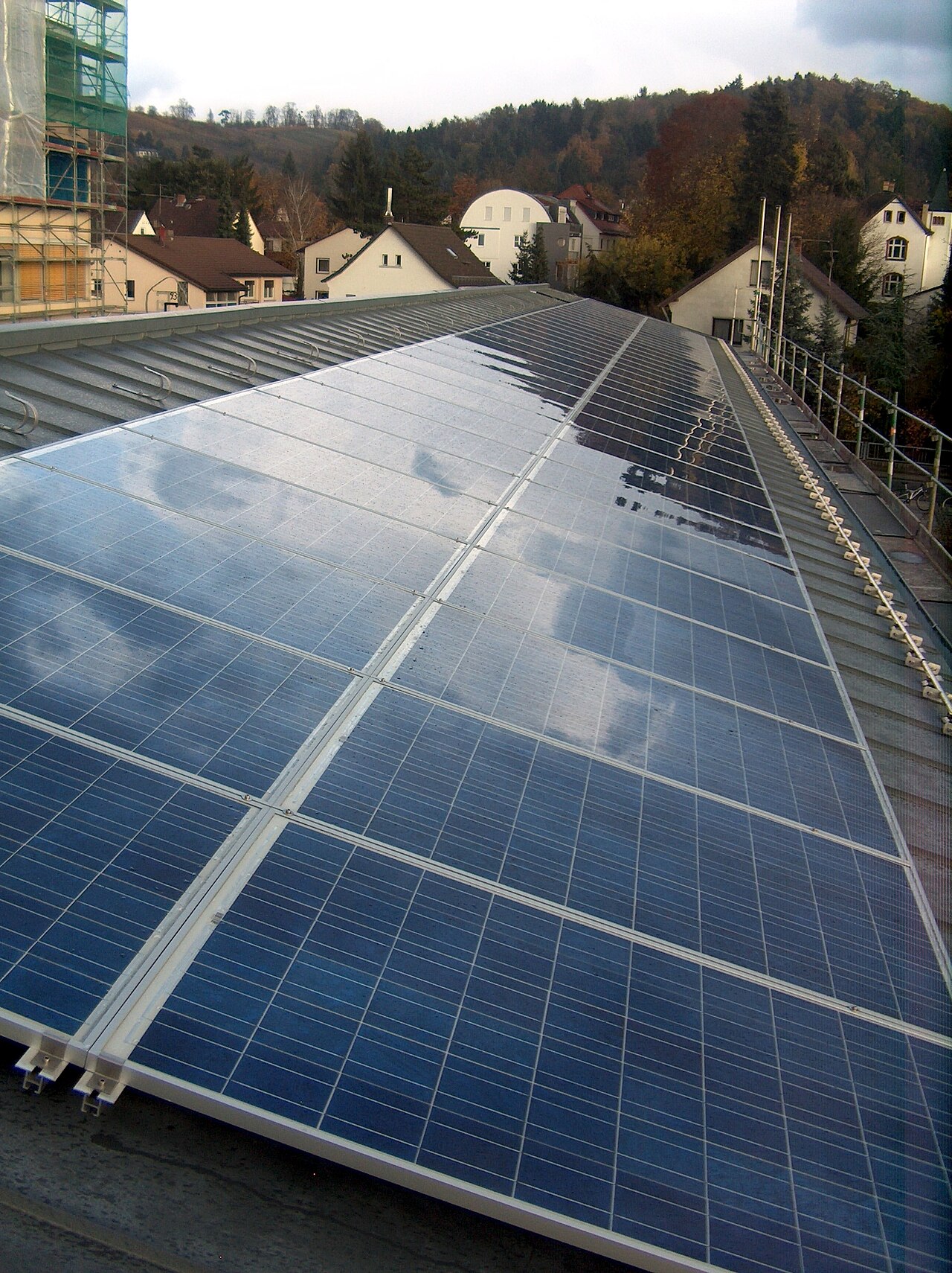 Çin Panelleri Güneş Enerjisini Ucuzlattı: Büyük Enerji Şirketleri Zor Durumda