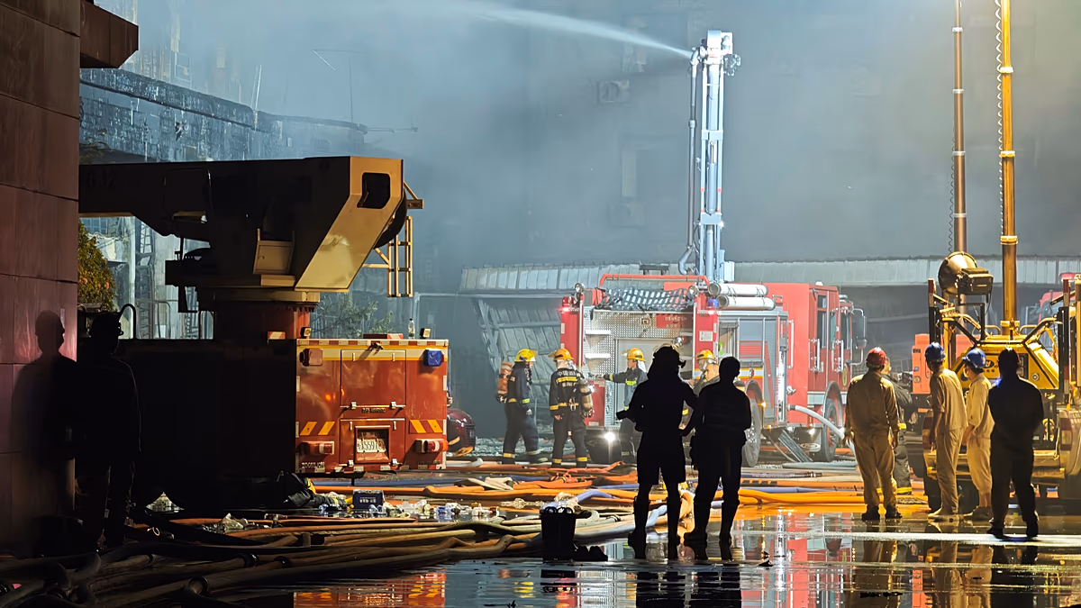 Çin'de ayakkabı fabrikasında yangın: 28 ölü