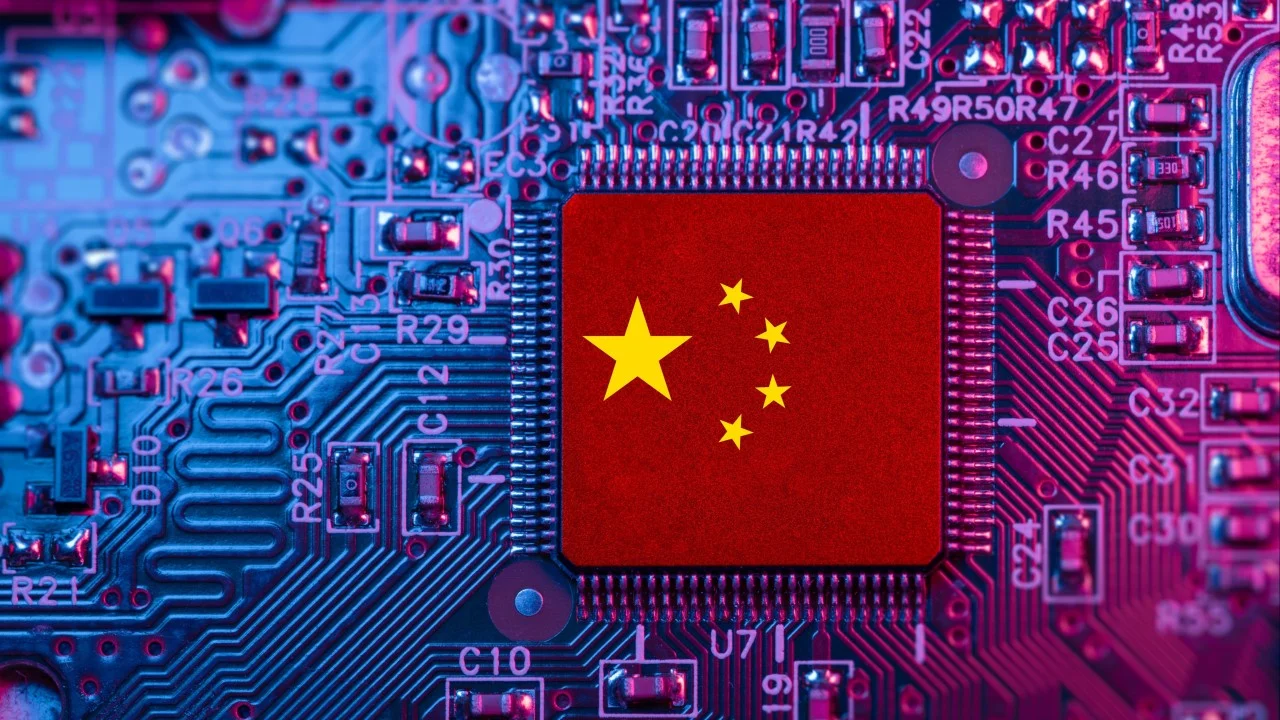 Çin'den çip savaşında yeni hamle: Huawei'nin yasasına destek