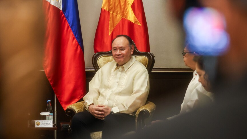 Çin'den Filipinler Savunma Bakanı'na yaptırım