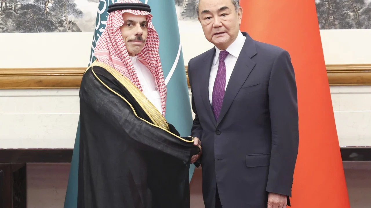 Çin’den Suudi Arabistan’a Ortadoğu’da Diyalog Vurgusu