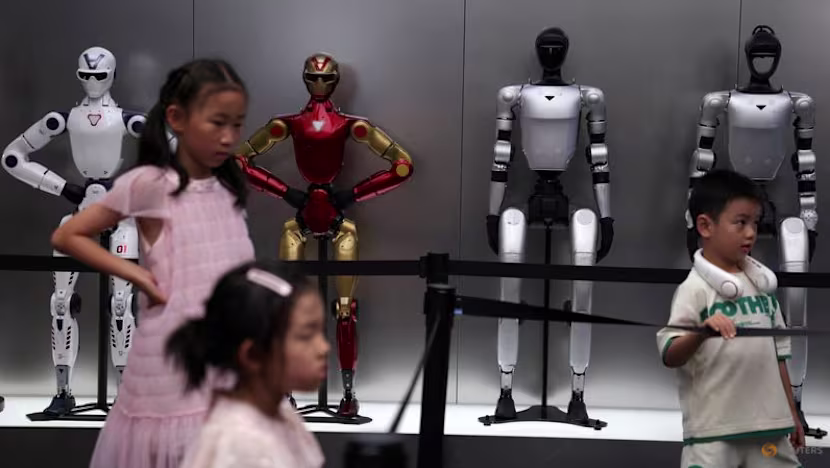 Çin'in robot devi Unitree Şanghay'da yüzde 600'ün üzerinde primle açıldı