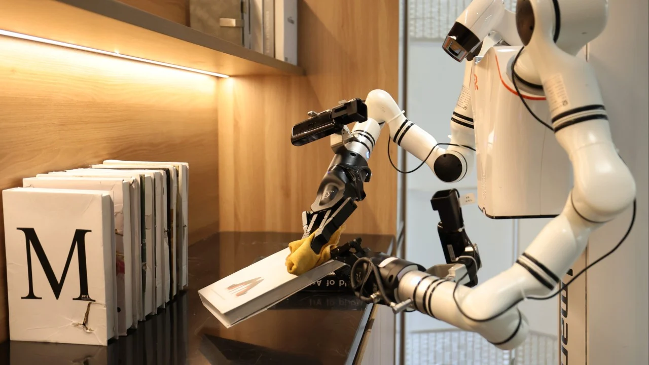 Çinli araştırmacılar ev robotları için yapay zeka evi geliştirdi