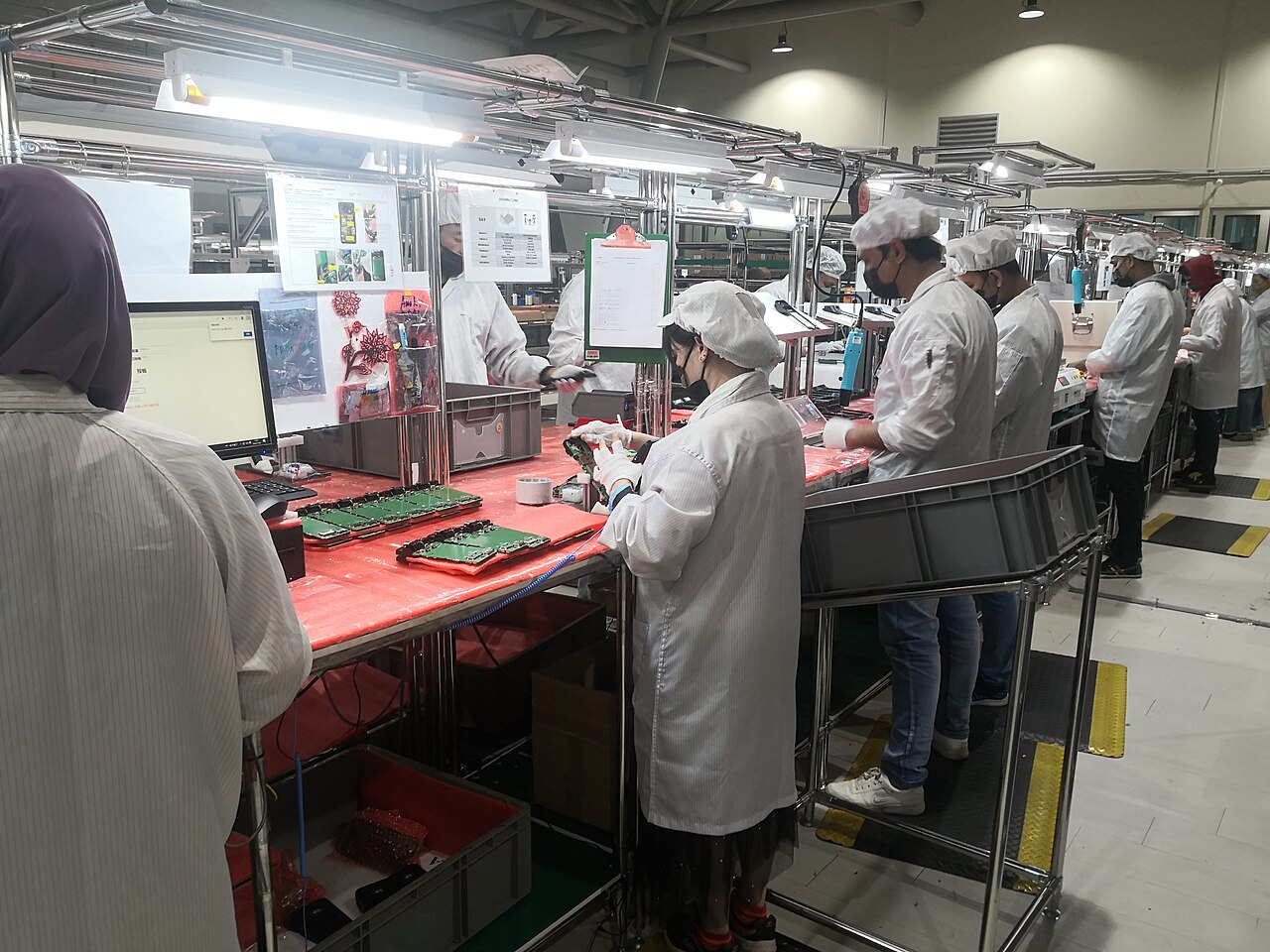 Çinli Lingyi iTech, Hong Kong'ta 1.1 Milyar Dolar Toplamayı Hedefliyor