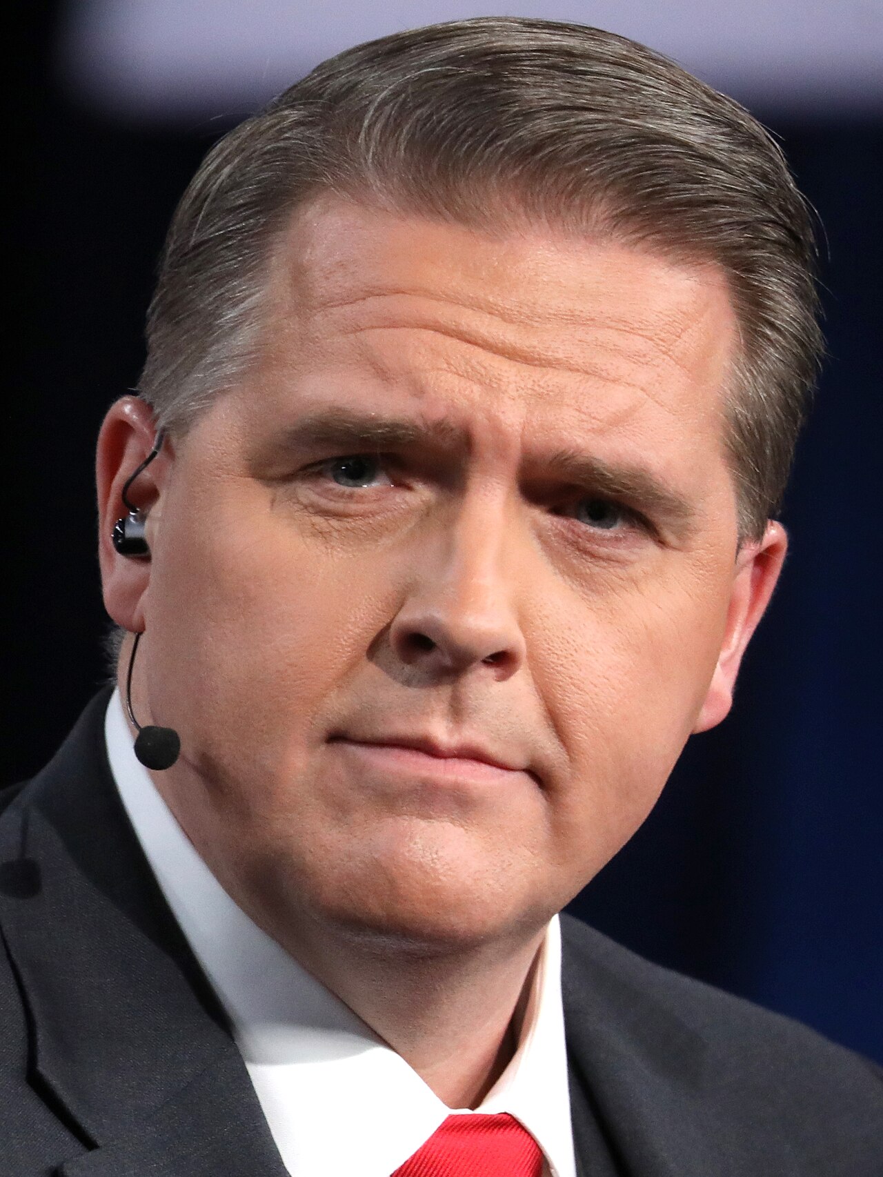 CNN'de Scott Jennings'e canlı yayında Mitch McConnell'ı ara çağrısı