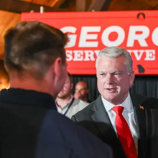 Collins, Georgia Senato Seçimini Kazandı, Ossoff'un Rakibi Oldu