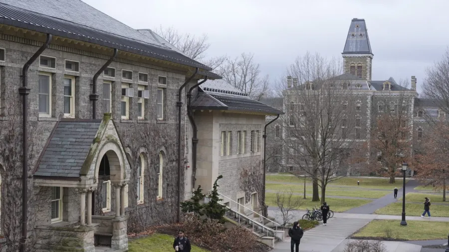 Cornell Üniversitesi'nde Toplu Tecavüz İddiası: Başkan Reform Sözü Verdi