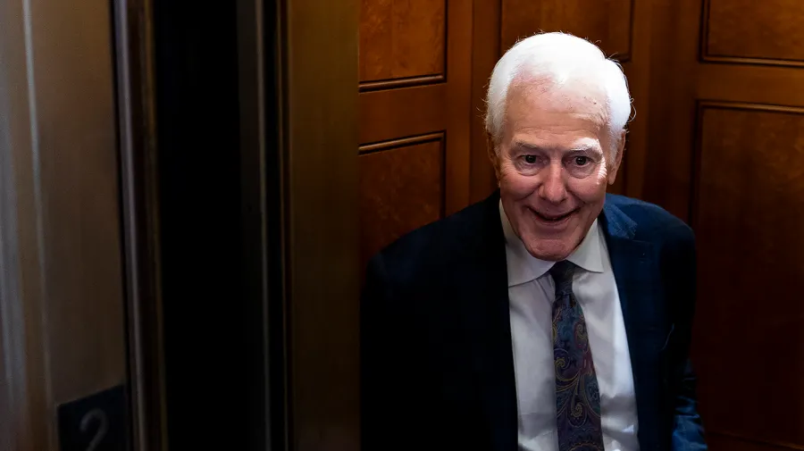 Cornyn'den SAVE America Yasası İçin Muhafazakarlarla Sert Tartışma