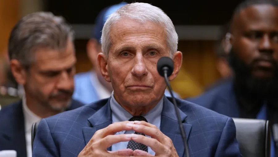 COVID'de Medya, Fauci'yi Koruyarak En Büyük Sınavı Kaybetti
