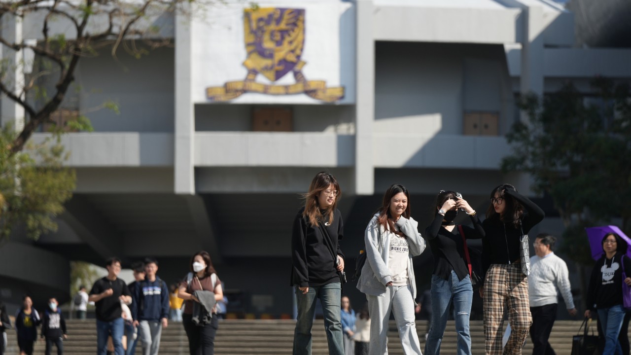 CUHK Rektörü: Öğrenci Birliği Yasaya Uyarak Kayıt Yaptırırsa Yolu Açık