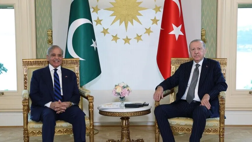 Cumhurbaşkanı Erdoğan, Pakistan Başbakanı Şerif'i İstanbul'da ağırladı