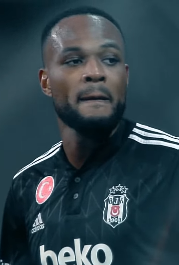 Cyle Larin Dünya Kupası Golüyle Kanada'nın Kahramanı Oldu