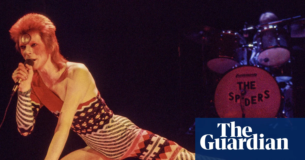 David Bowie'nin alter egoları dans gösterisine ilham oldu